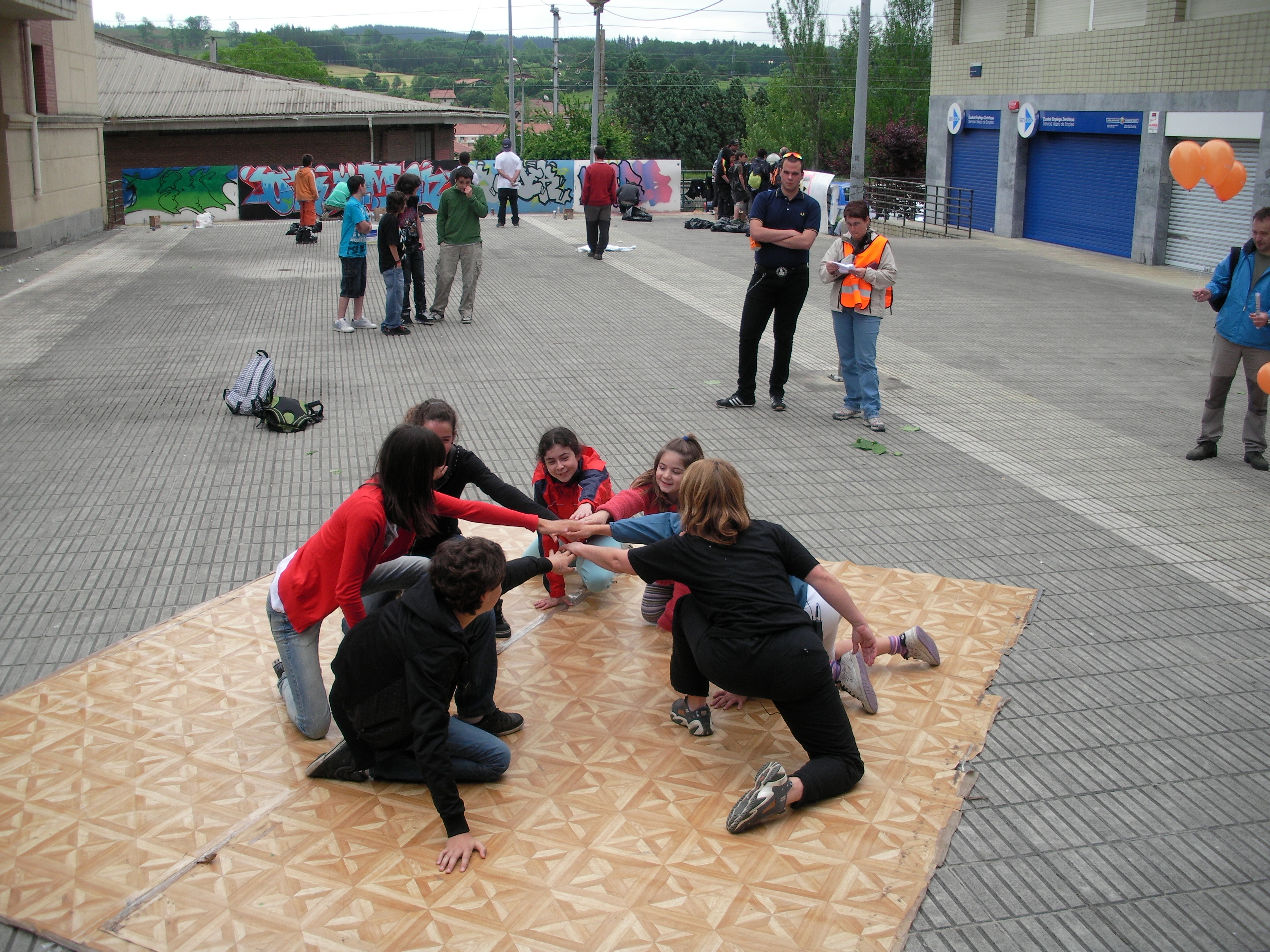 AmurrioHHE-EskolaPublikoFesta2010 (14).JPG