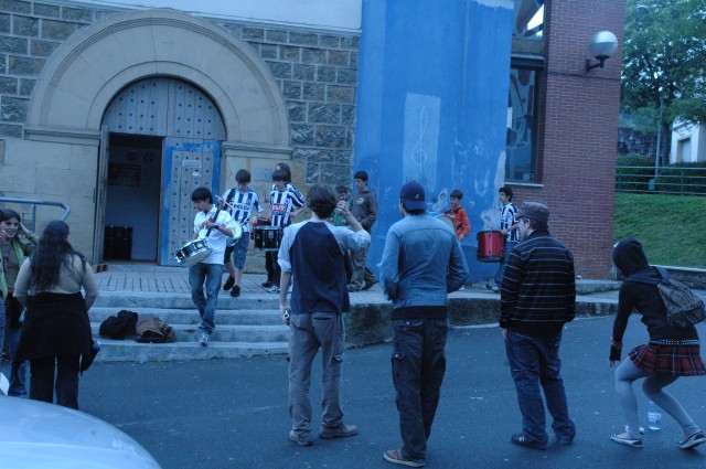 Kalejiramusikatua2008 (3).jpg